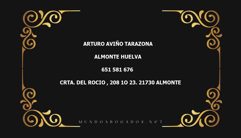 abogado Arturo Aviño Tarazona en la localidad de Almonte