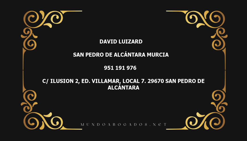 abogado David Luizard en la localidad de San Pedro de Alcántara